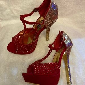 Mascotte Red/Gold Glitter 5.5” Heels Open Toe Size 5.5